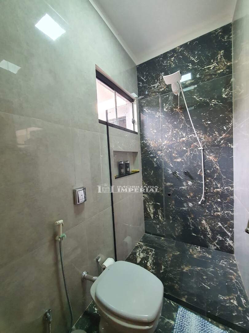 Casa à venda no RESIDENCIAL MARIA GABRIELA: 0b149192-dcf9-45fb-8a5a-6f98934584bb.jpg