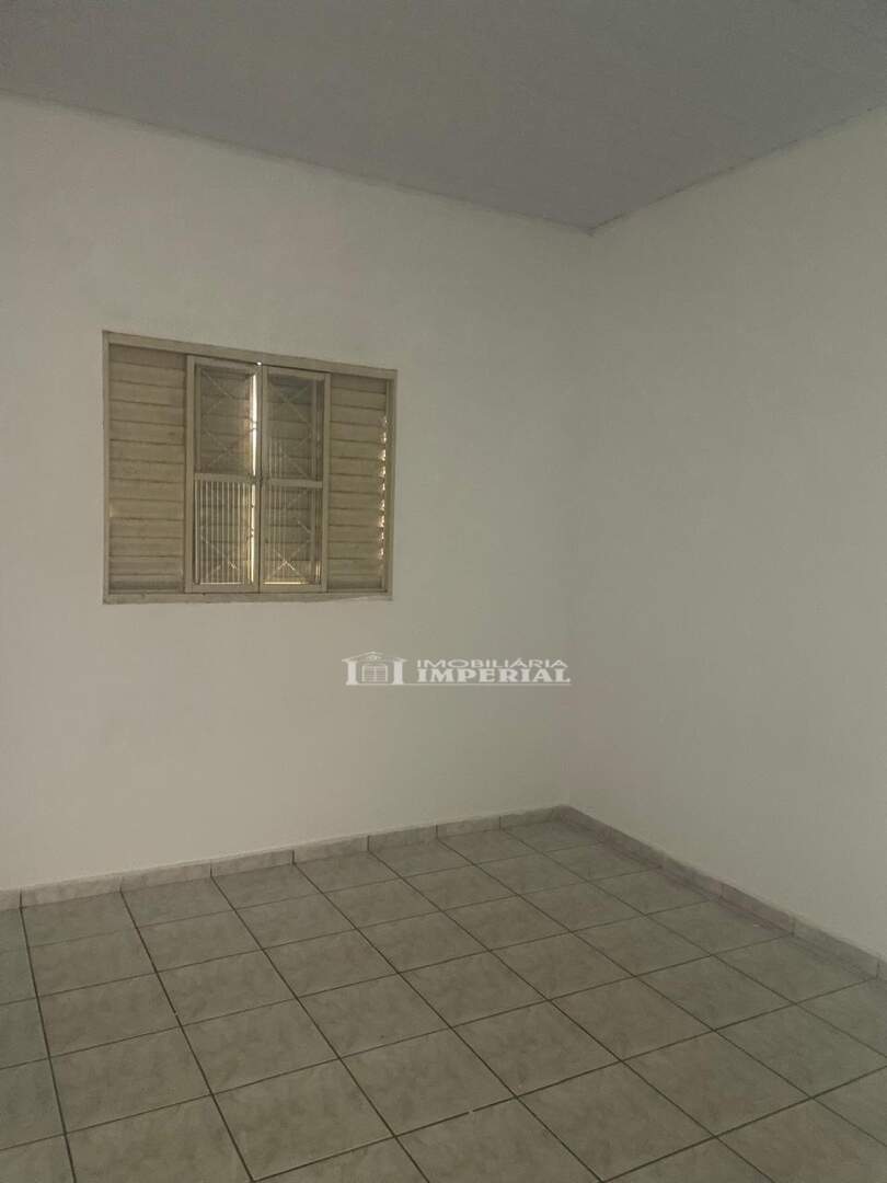 Casa à venda no Jardim Santo Expedito: a6a16627-4e08-4f5a-aaae-0db194b7ab8b.jpg