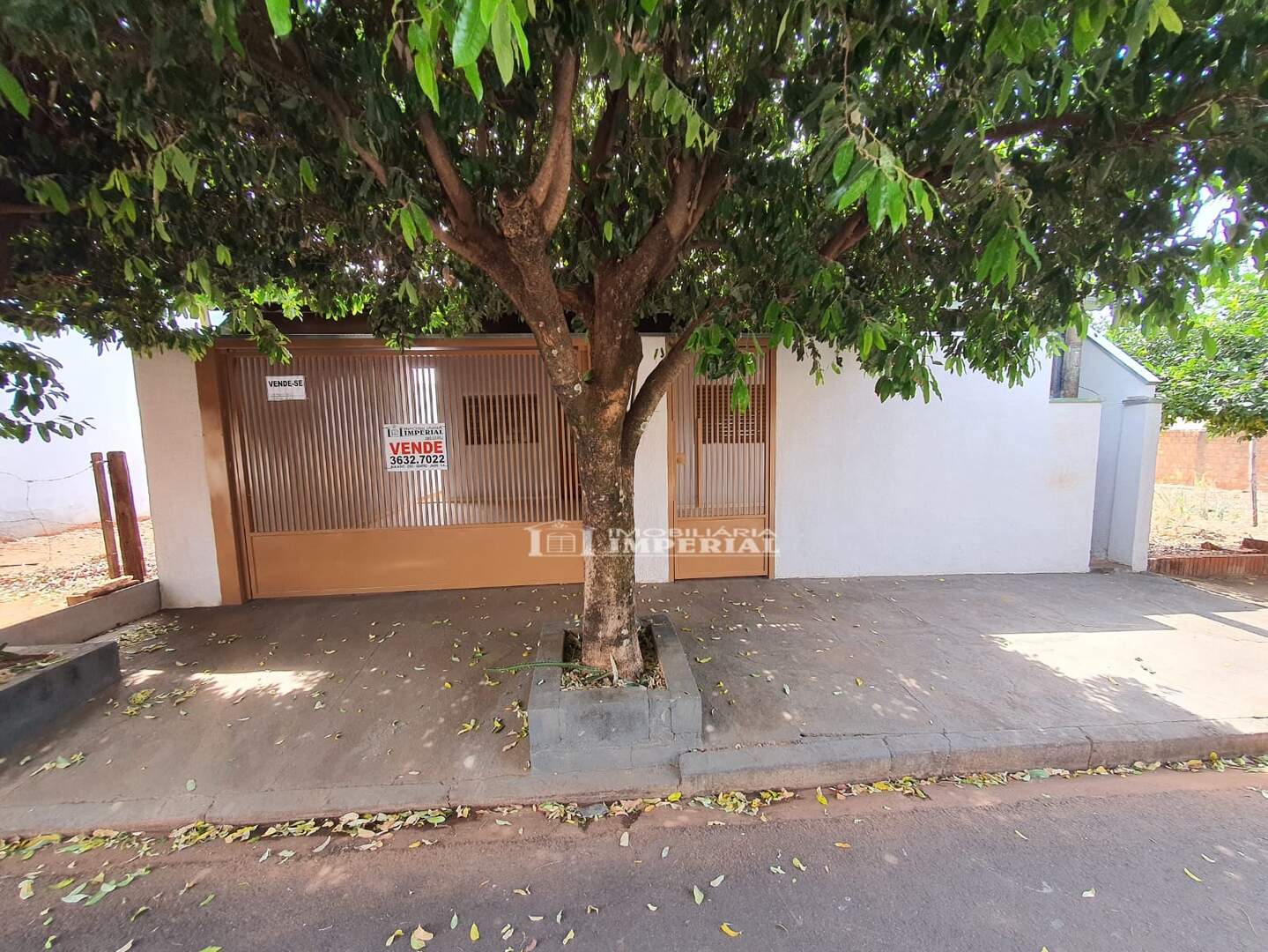 Casa à venda no Jardim Santo Expedito: WhatsApp Image 2025-10-13 at 12.36.43(2).jpg