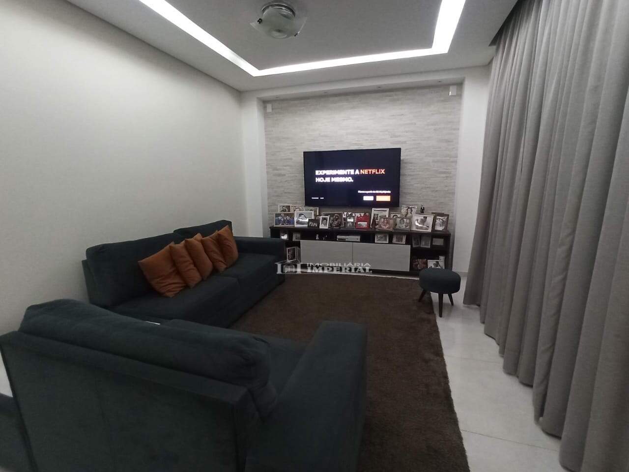 Casa à venda no Jardim Santo Expedito: WhatsApp Image 2025-10-13 at 09.03.43(2).jpg