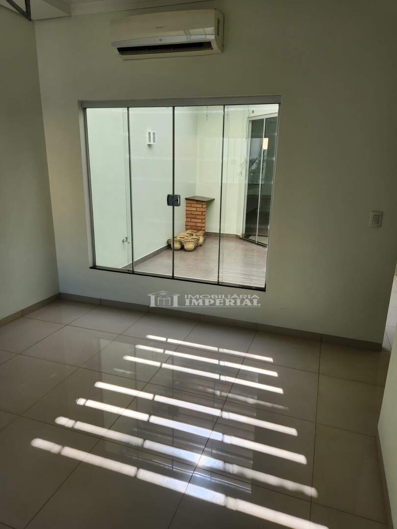 Casa à venda no JARDIM ACLIMAÇÃO: 1c52128a-44cb-433e-af16-d70d2486a9e5.jpg