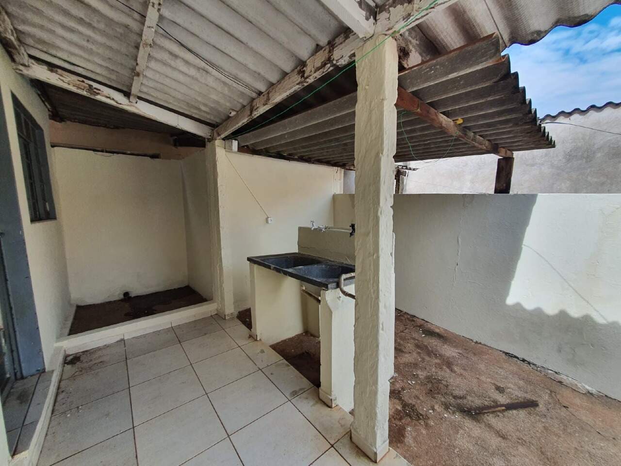 Casa para aluguel no JARDIM OITI: 