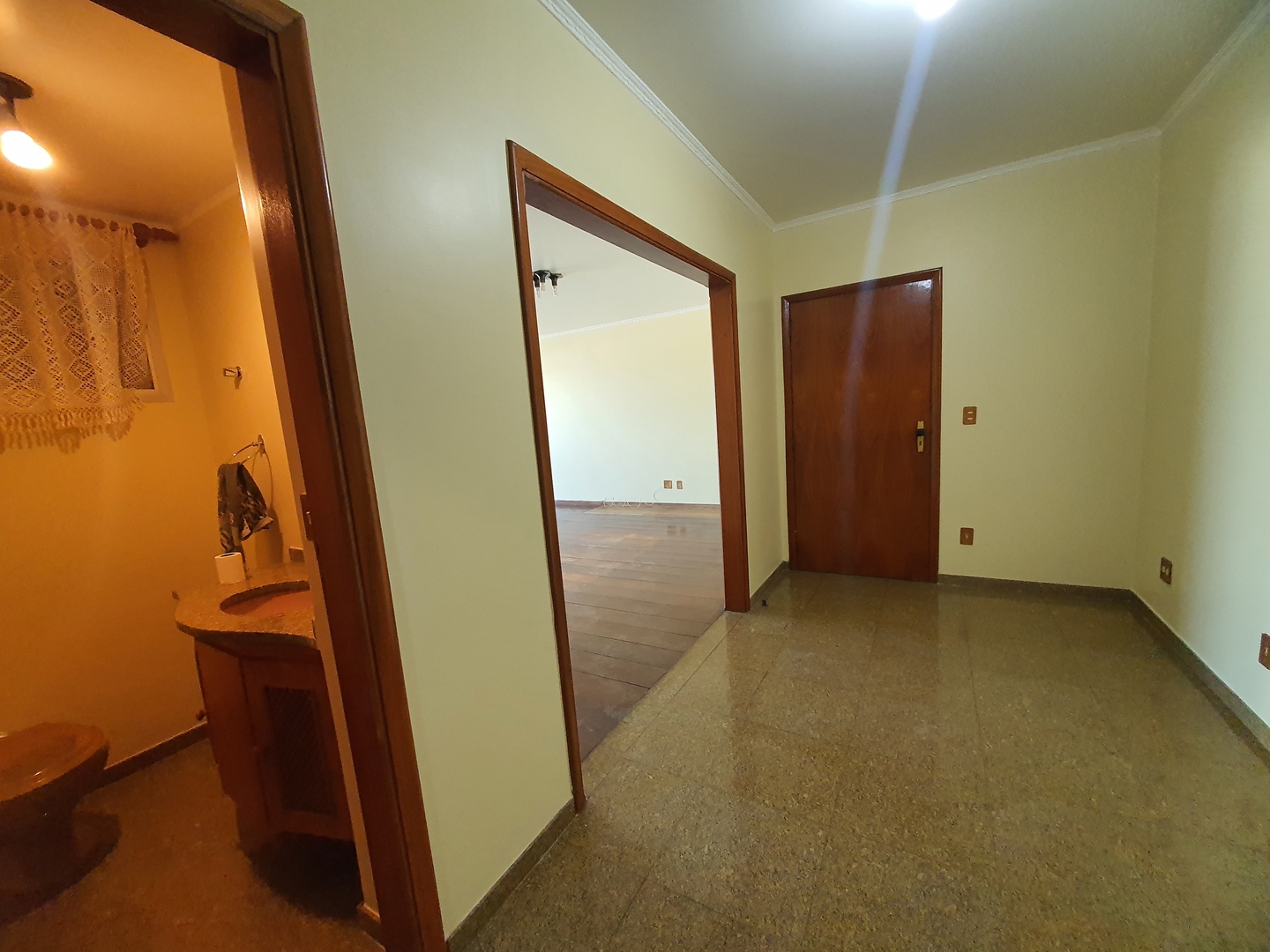 Apartamento para aluguel no Centro: 20250423_104319.jpg