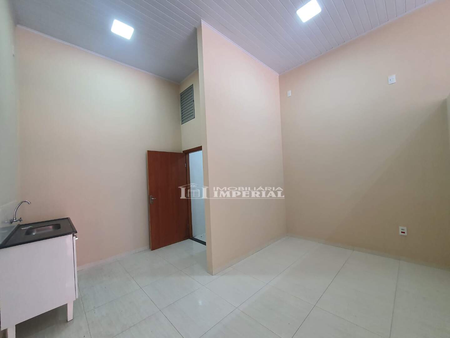 Salão para aluguel no Centro: WhatsApp Image 2025-09-01 at 17.31.59.jpg