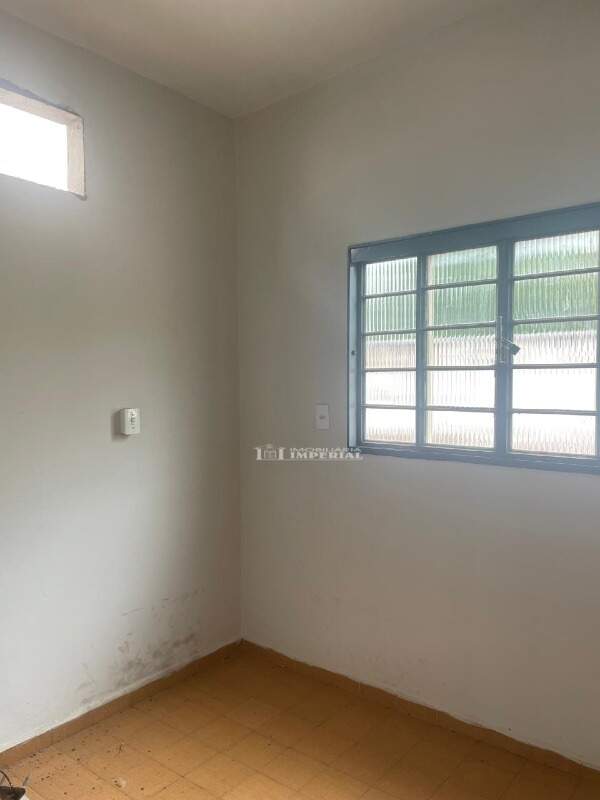 Casa à venda no Centro: 