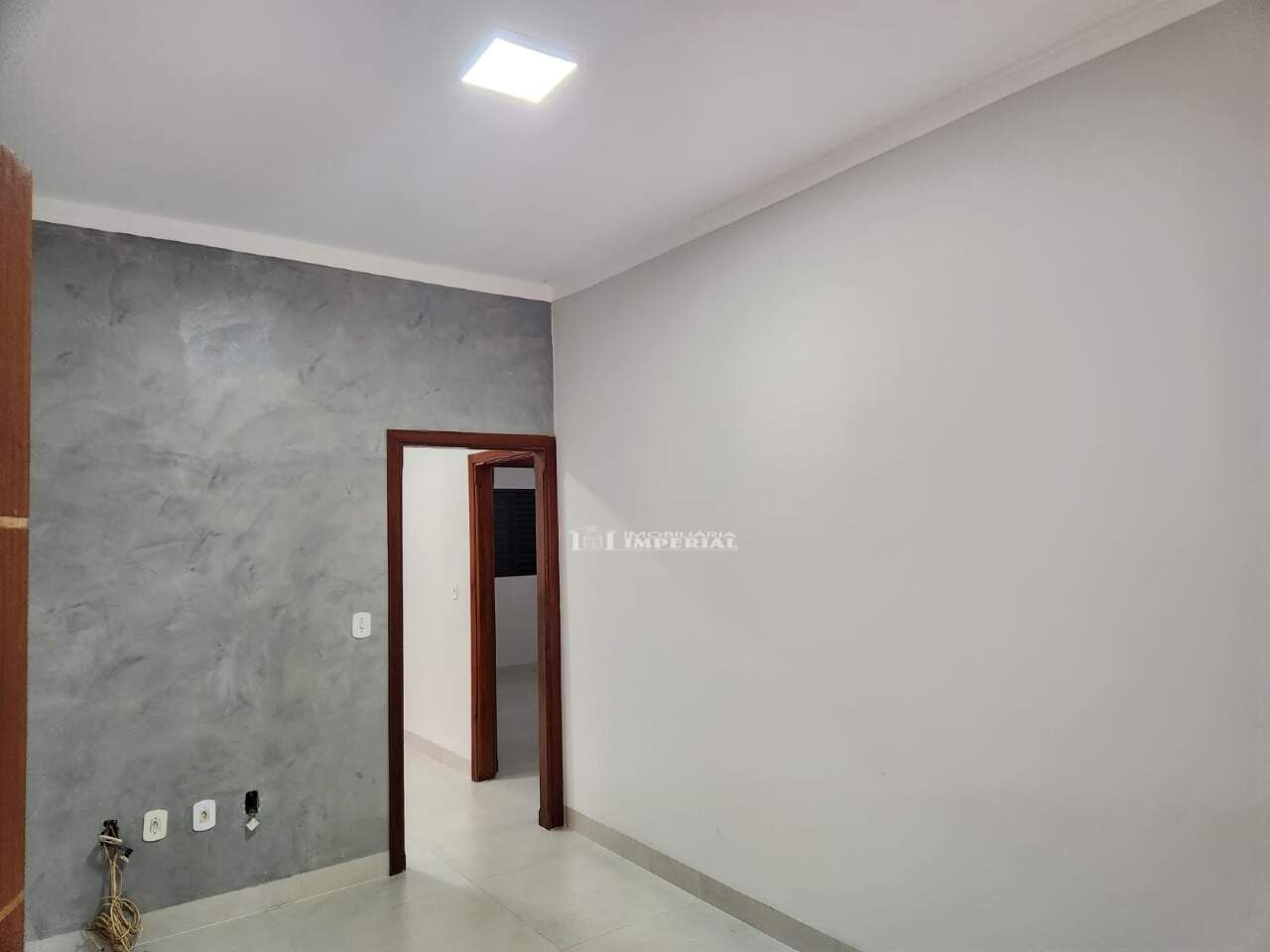 Casa à venda no Jardim Santo Expedito: 