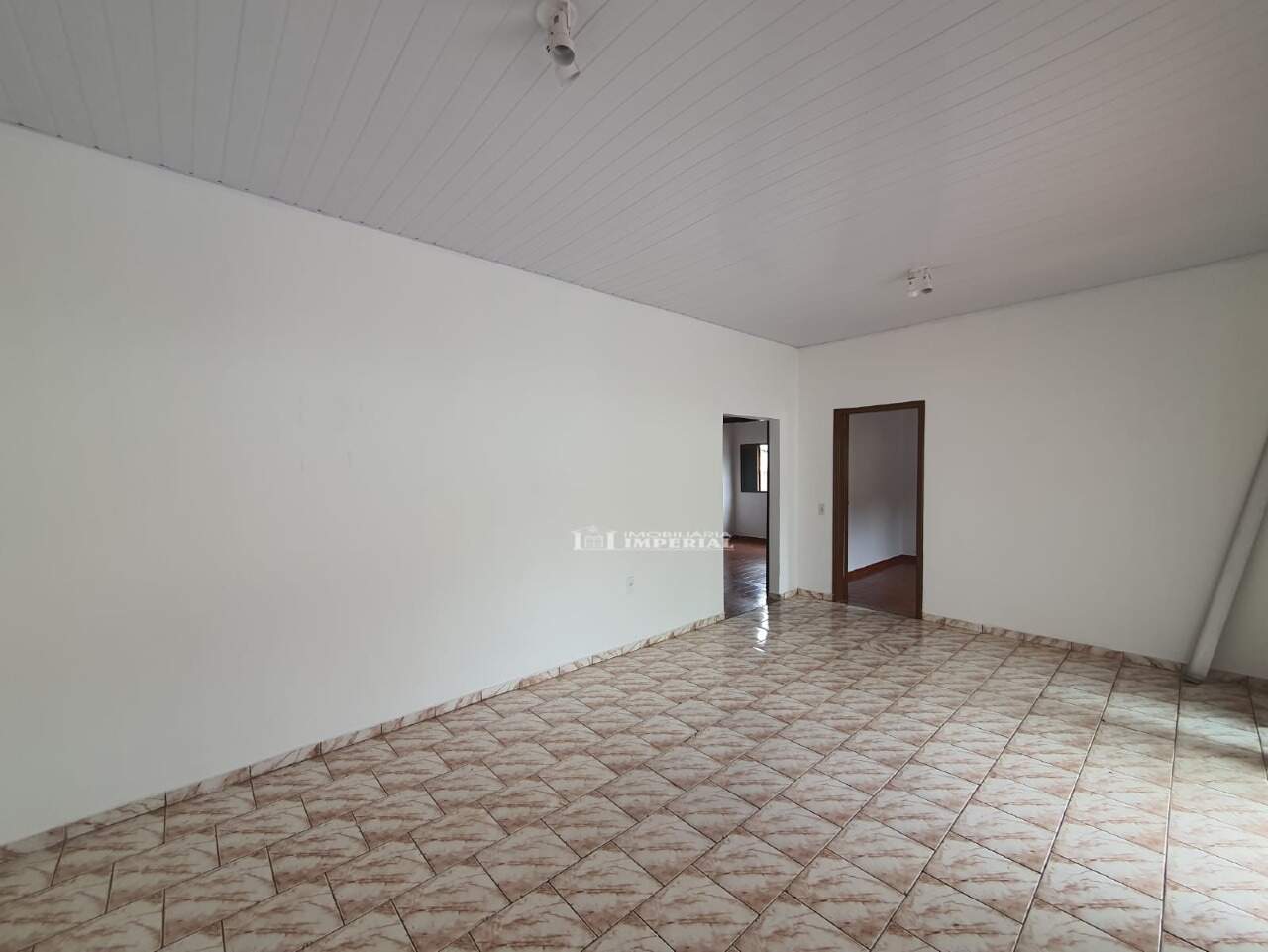 Casa para aluguel no JARDIM OITI: 