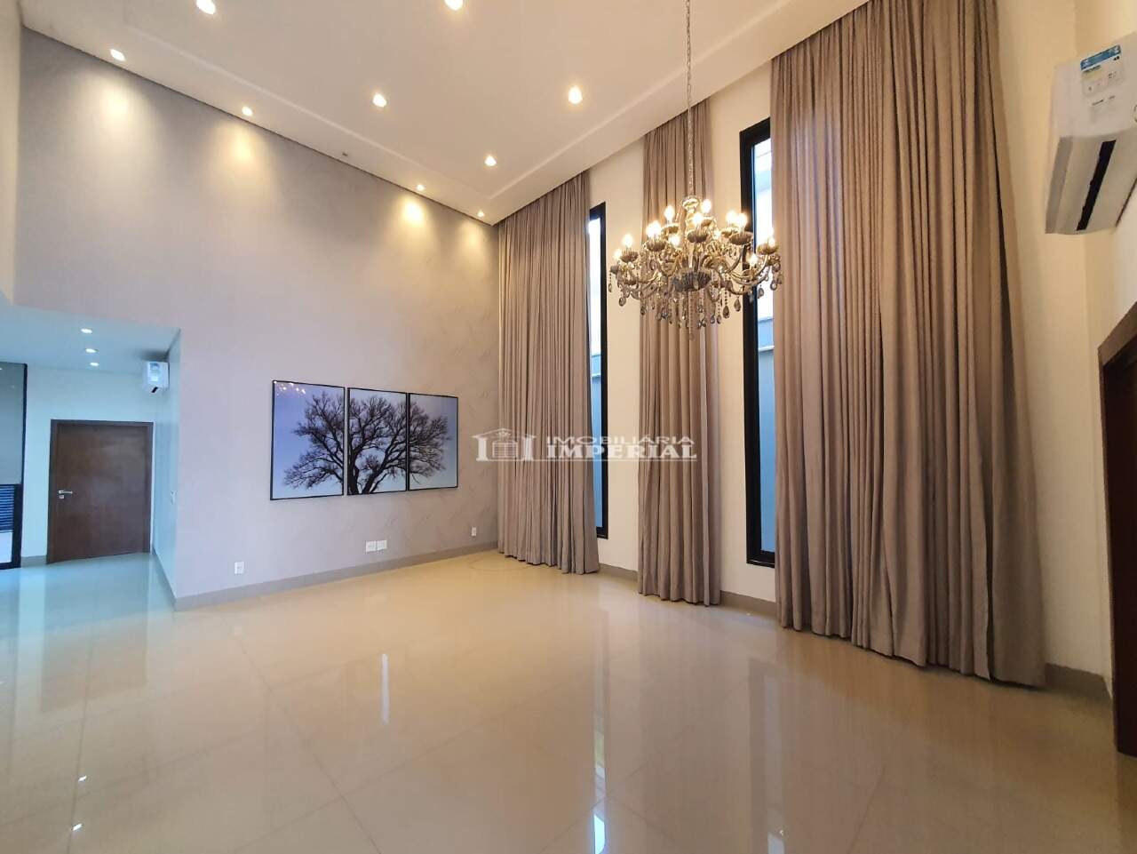 Casa de Condomínio à venda no RESIDENCIAL ALPHA JALES: 