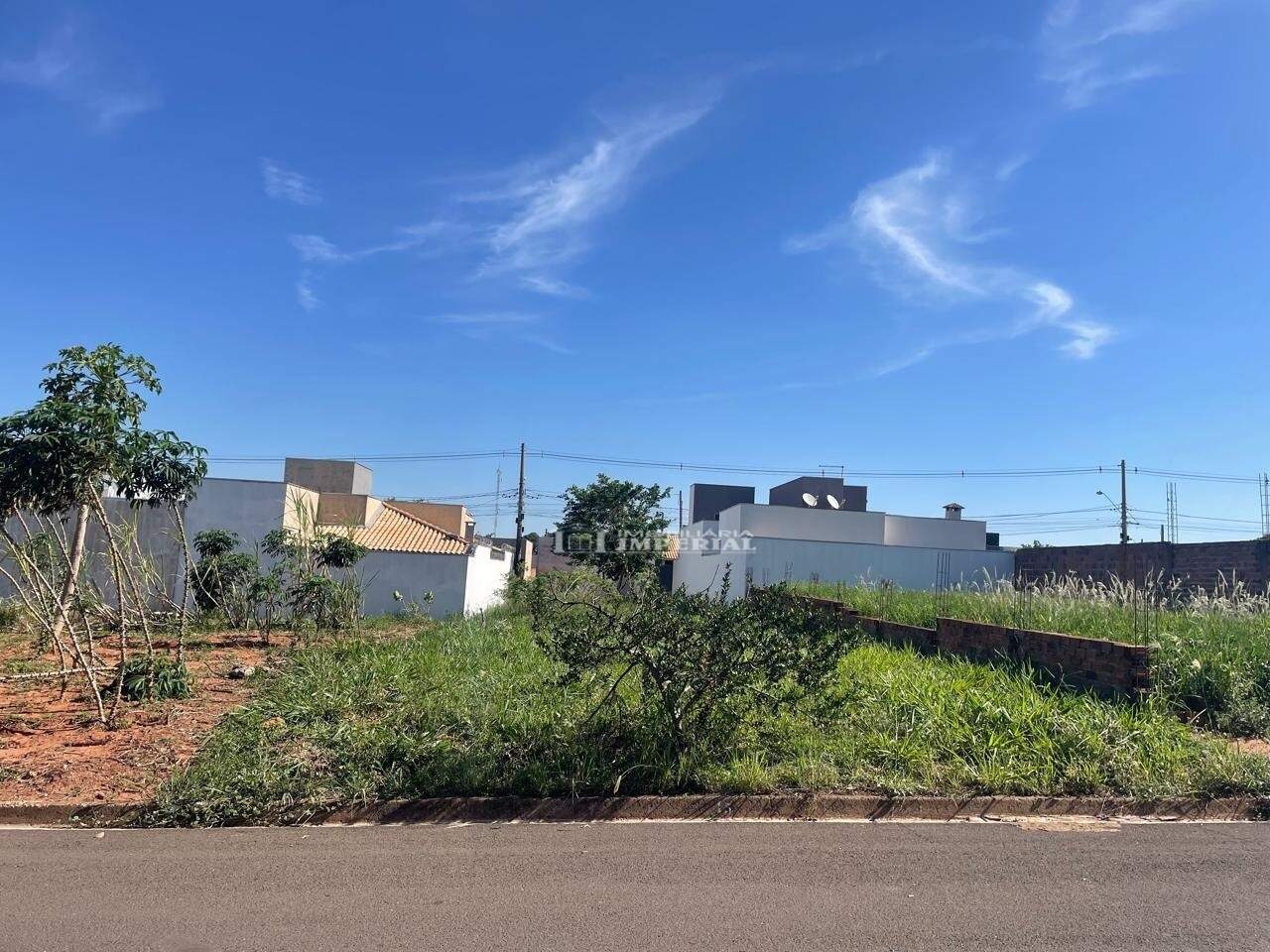 Lote à venda no Residencial Monte Líbano: 