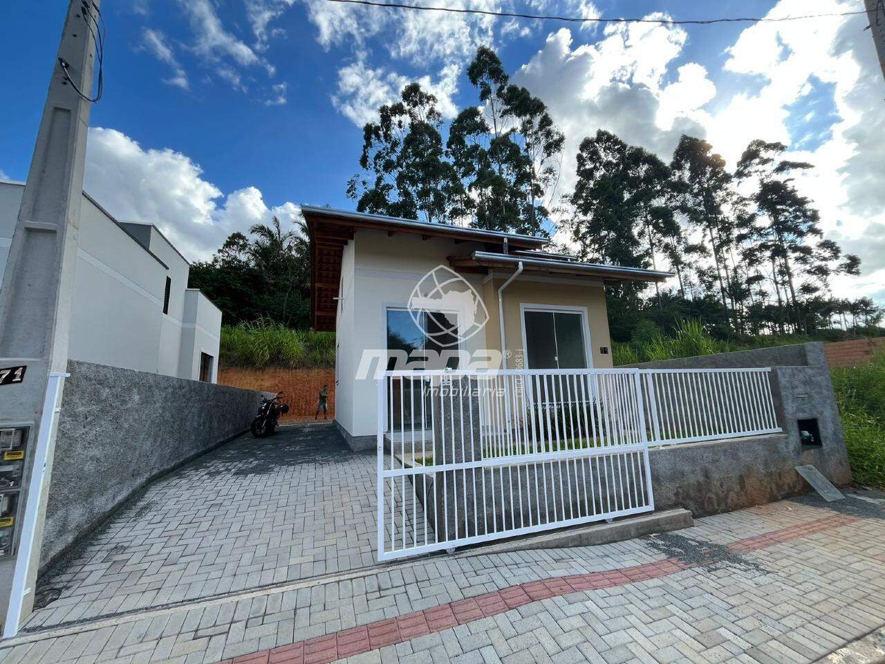 Casa para Aluguel em Indaial, Estrada das Areias - 2 Quartos, 1 Banheiro - foto 1
