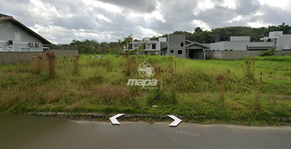 Terreno à venda com excelente localização — foto 2