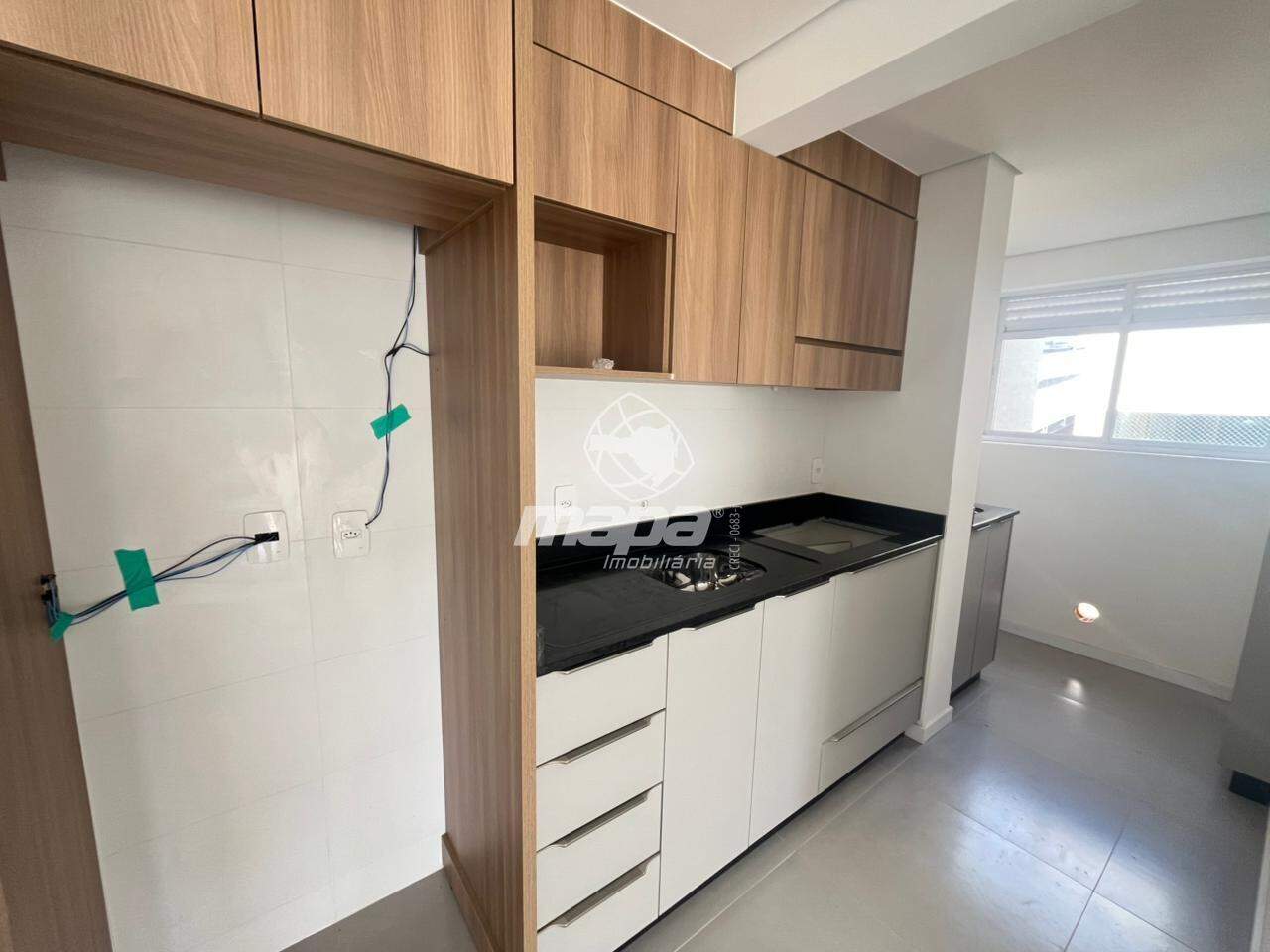 Apartamento Semi Mobiliado no bairro Fortaleza Alta em Blumenau — foto 2