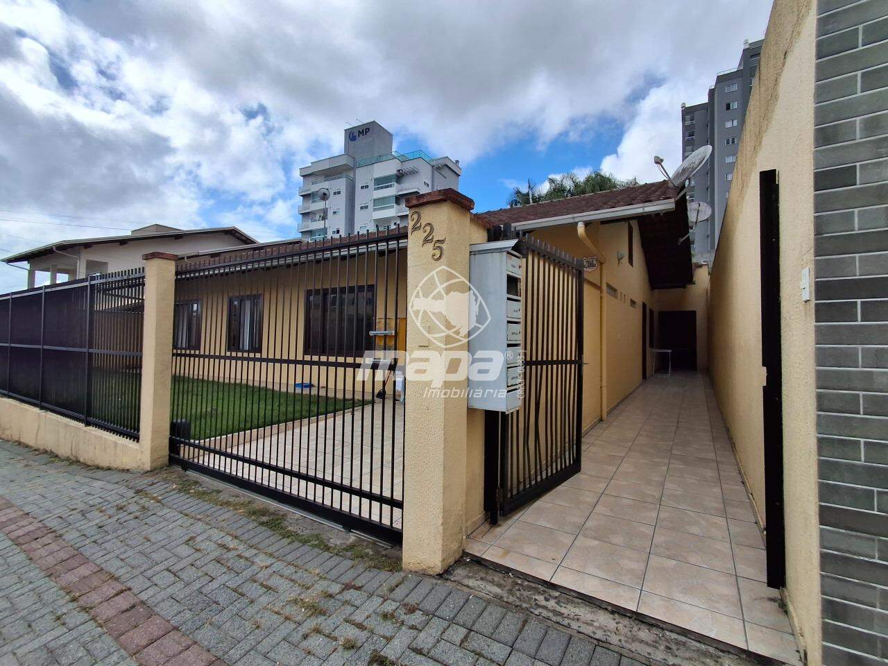 Kitnet para locação nas Nações! - foto 1