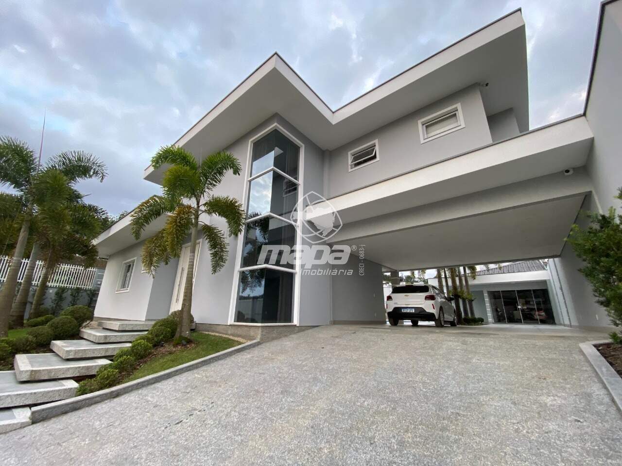 Casa de alto padrão com ótimo acabamento — foto 2