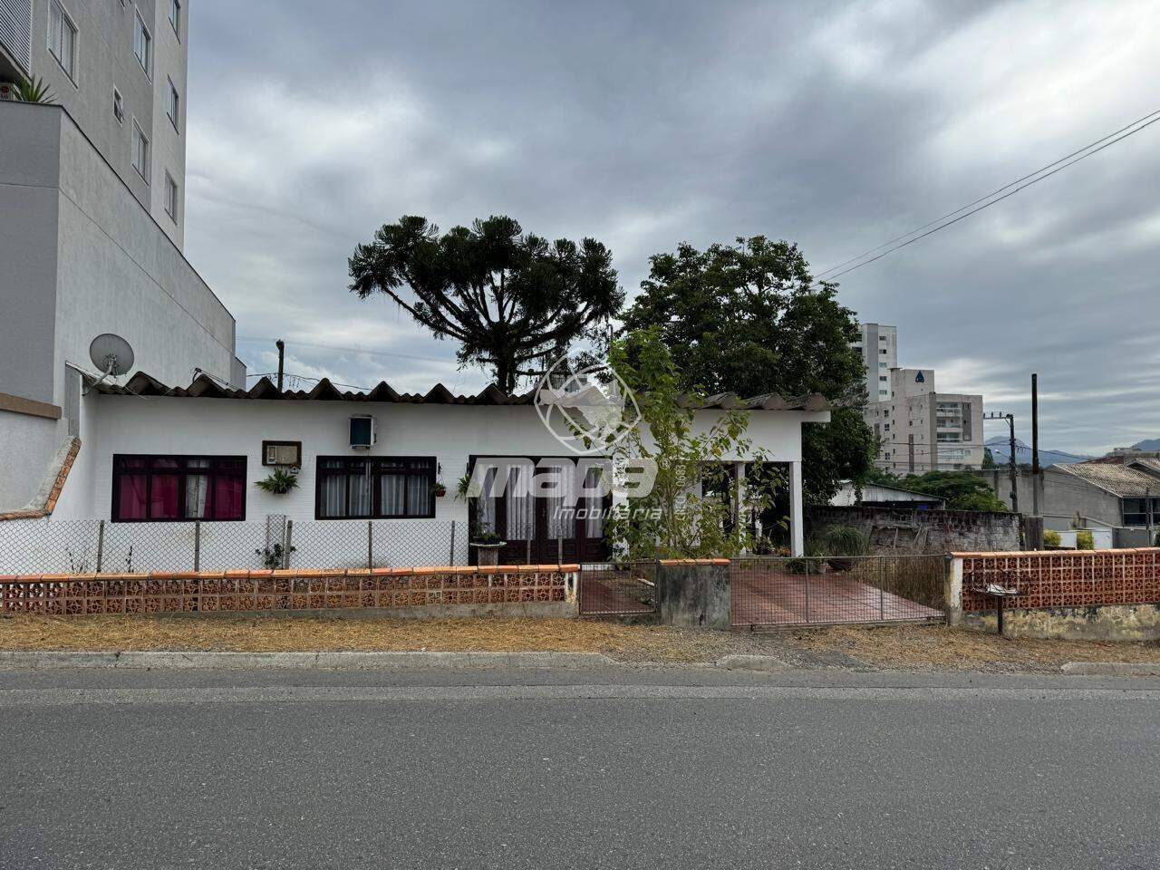 Casa à Venda no bairro Nações — foto 3