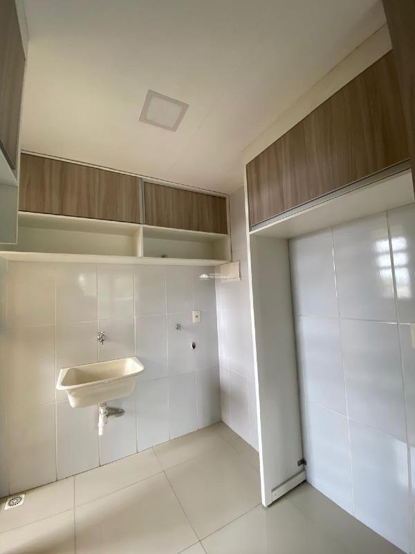 Apartamento à venda no AEROPORTO: 