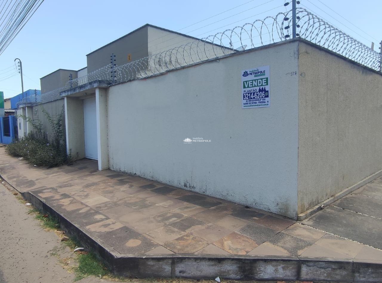 Casa Comercial à venda no CENTRO: 