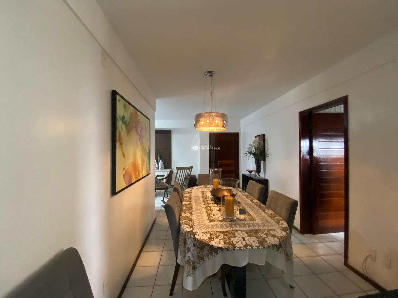 Apartamento à venda no Jóquei: 