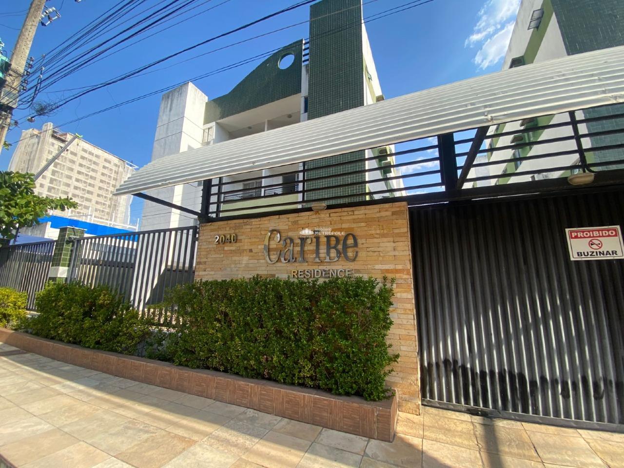 Apartamento à venda no Jóquei: 