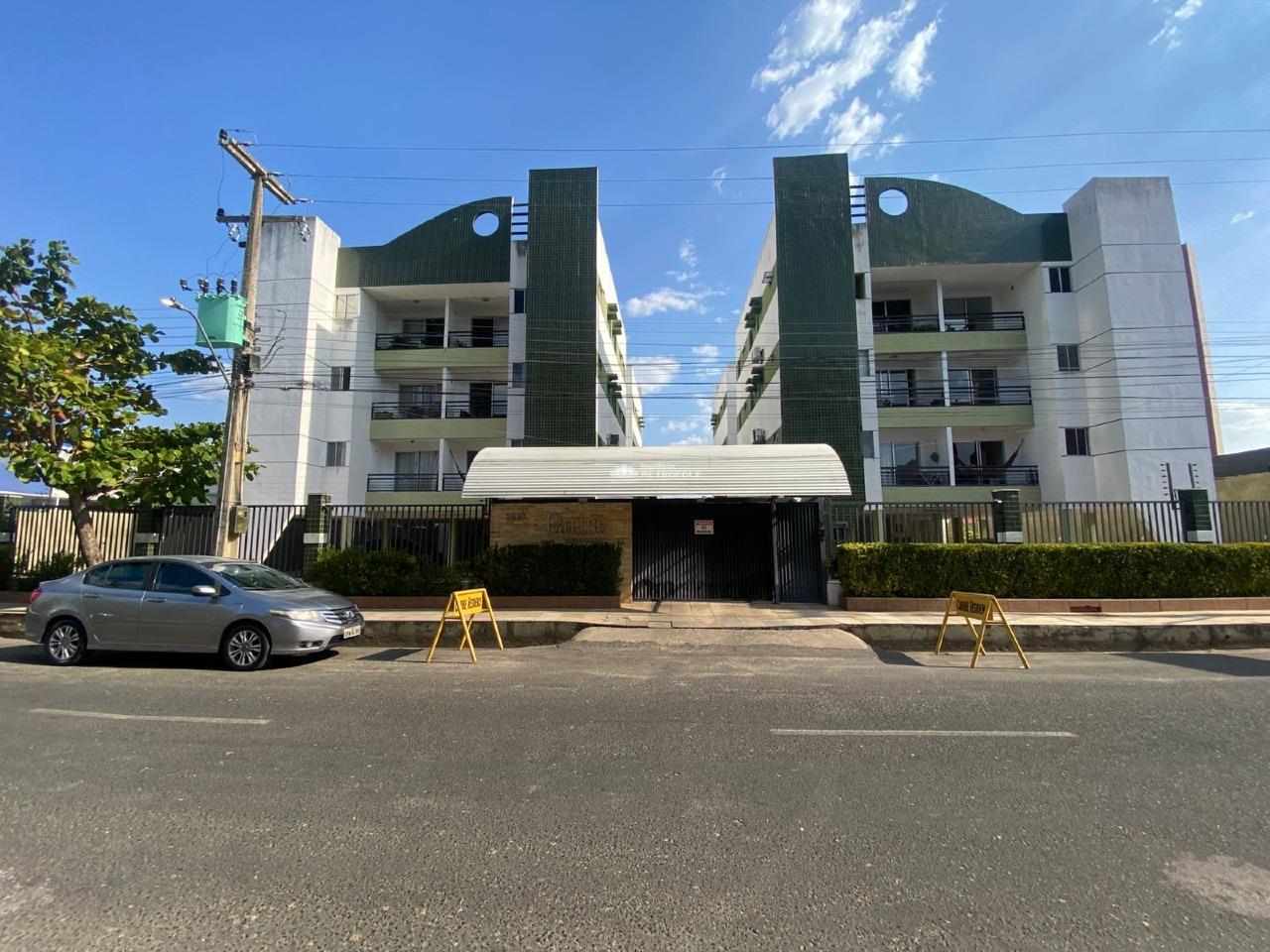 Apartamento à venda no Jóquei: 