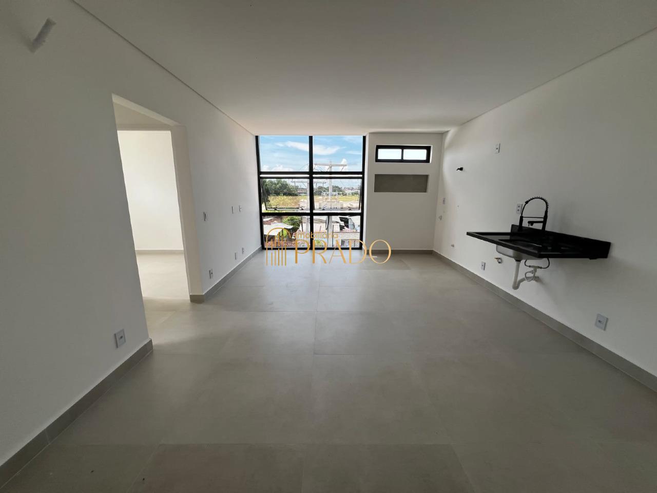 Apartamento à venda no Flodoaldo Pontes Pinto: 