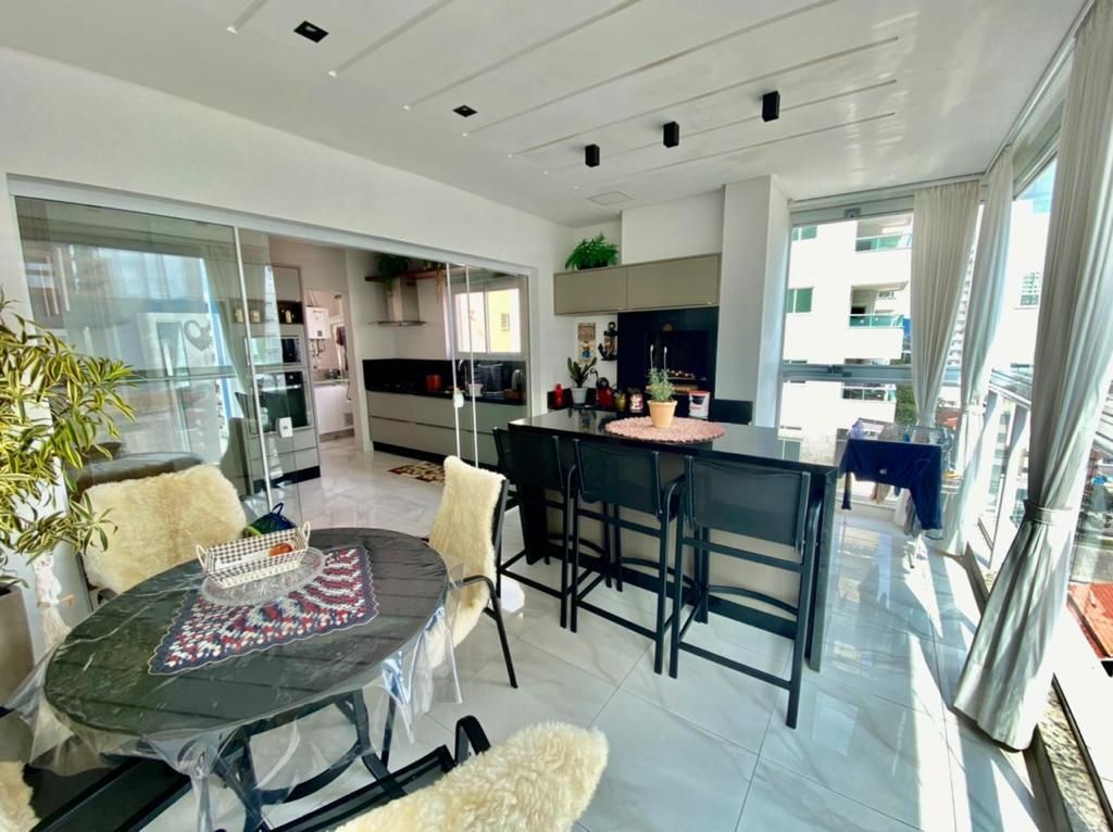 Apartamento à venda no Andorinha: 