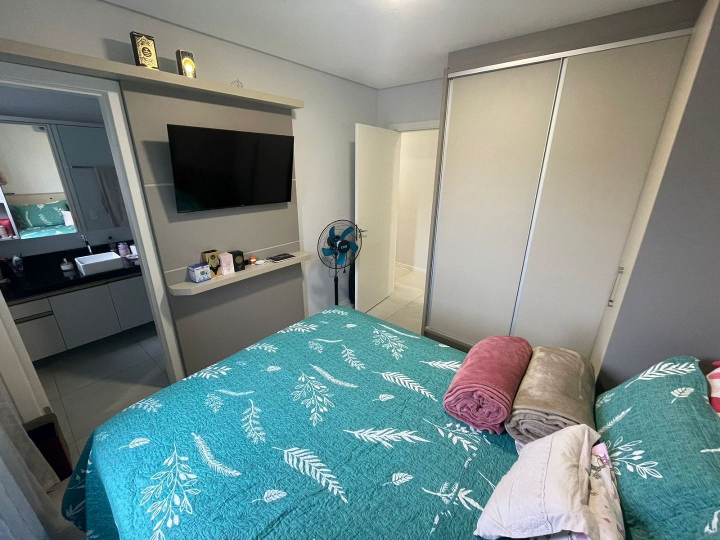 Apartamento à venda no Souza Cruz: 