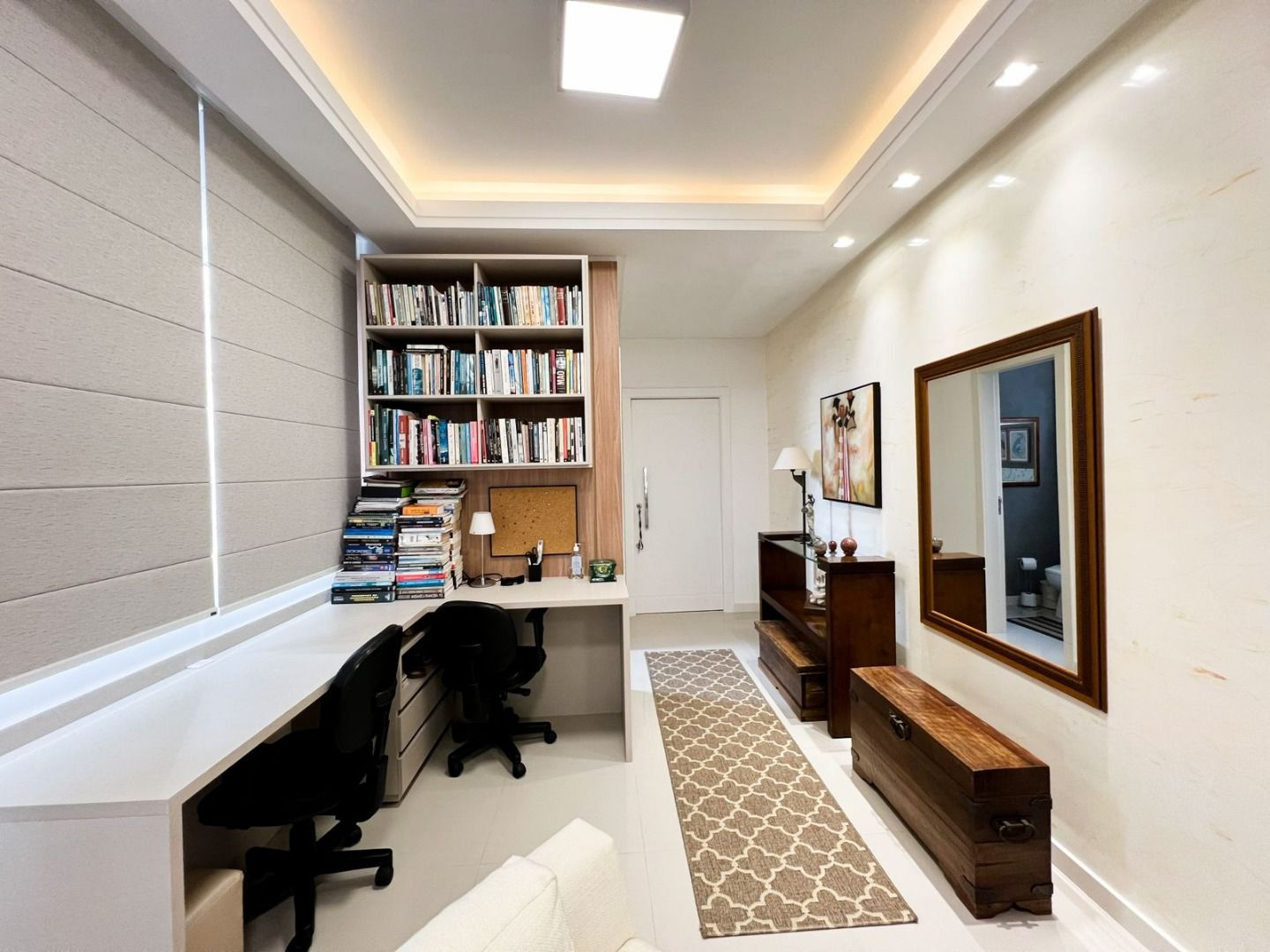 Apartamento à venda no Meia Praia: 