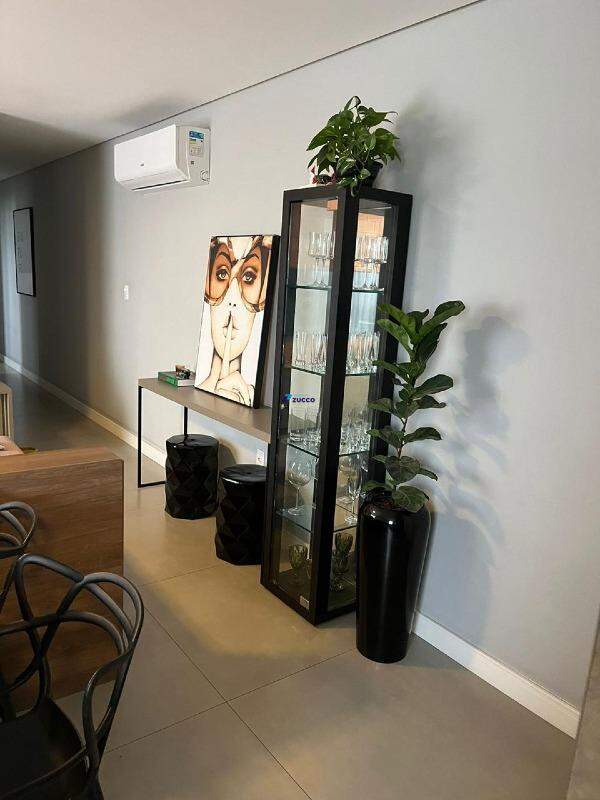 Apartamento à venda no Santa Terezinha: 