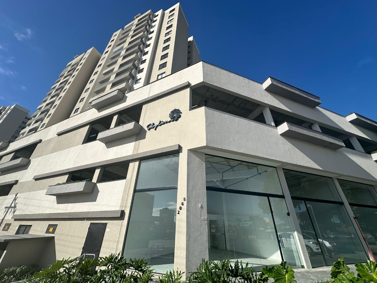 Apartamento à venda no Armação: 