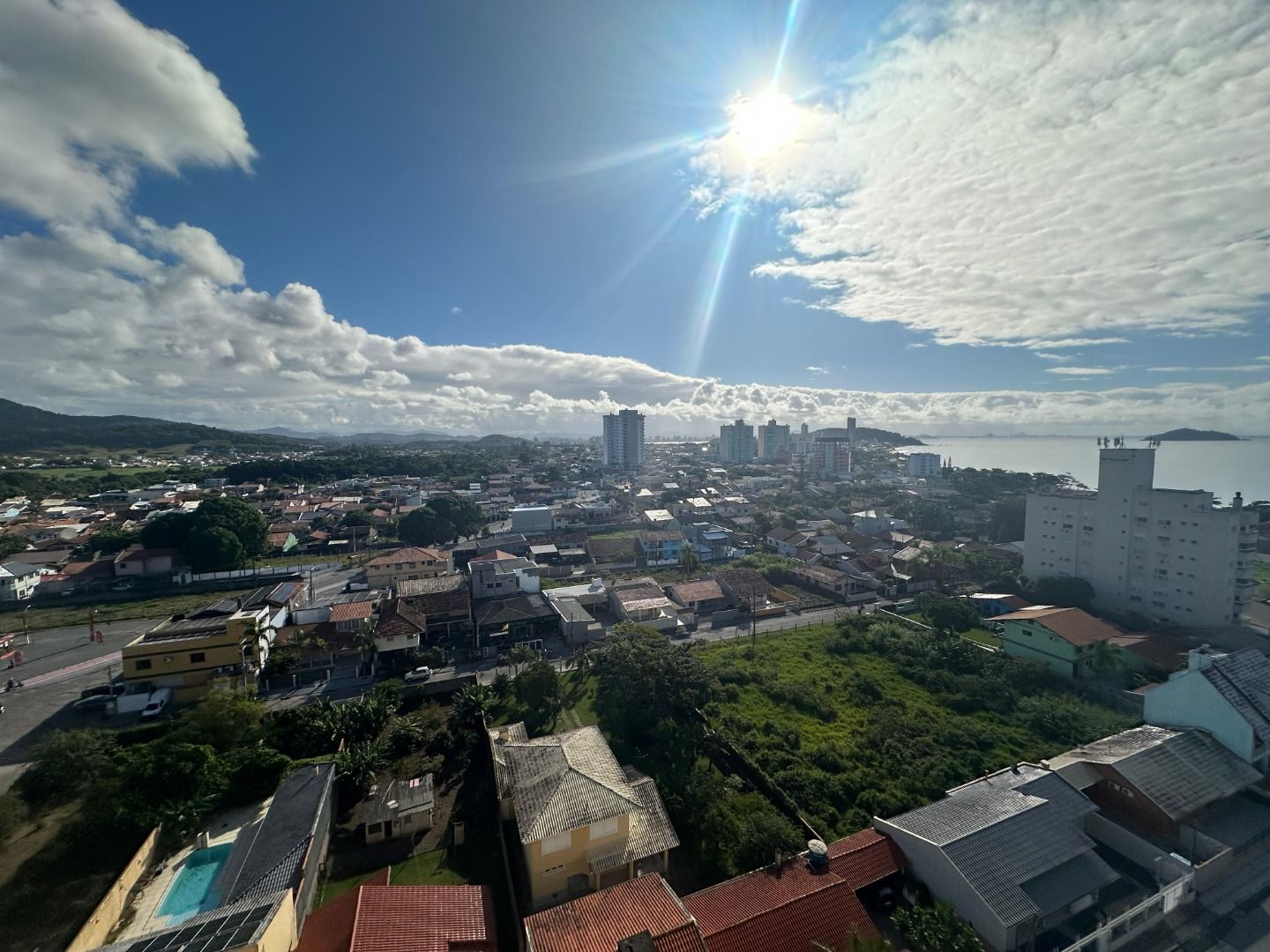 Apartamento à venda no Armação: 