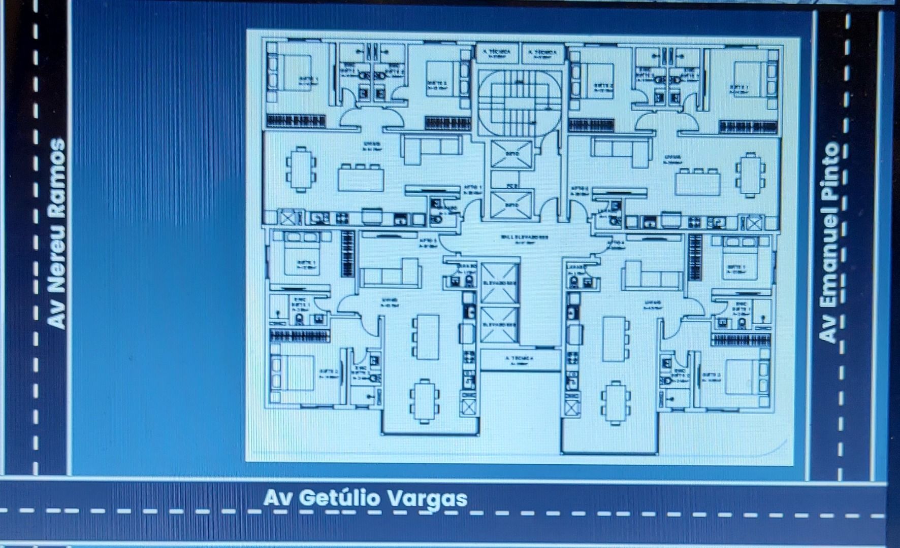 Apartamento à venda no Centro: 