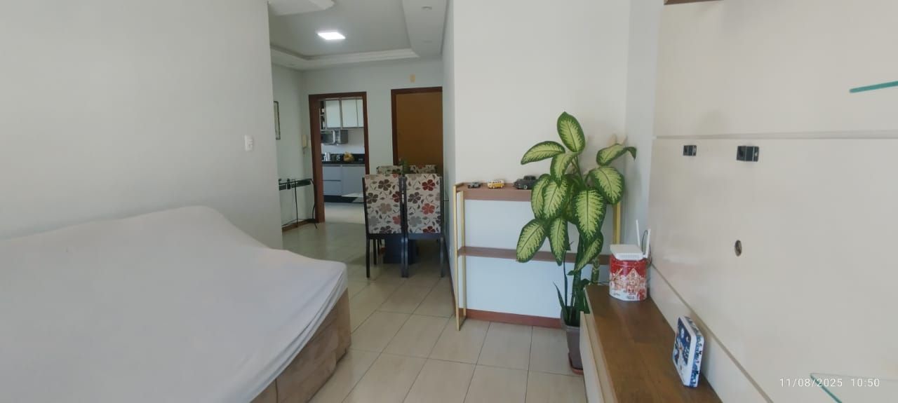 Apartamento à venda no Santa Terezinha: 