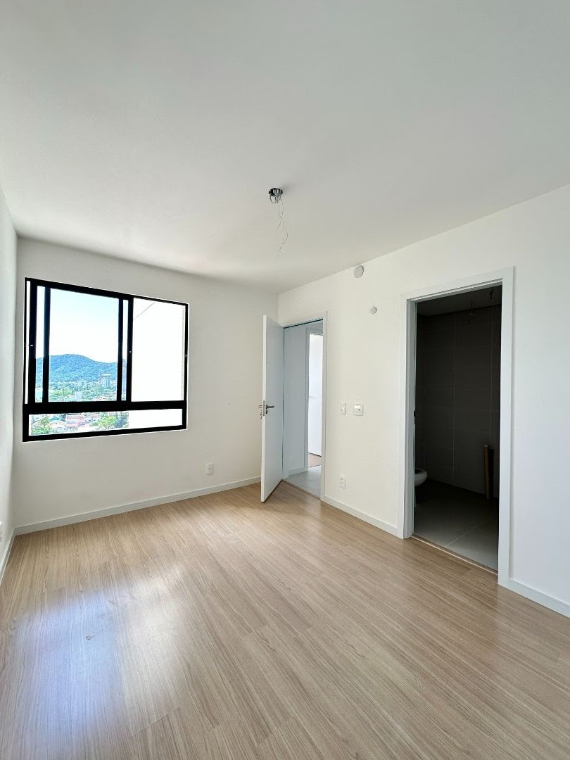 Apartamento à venda no Armação: 