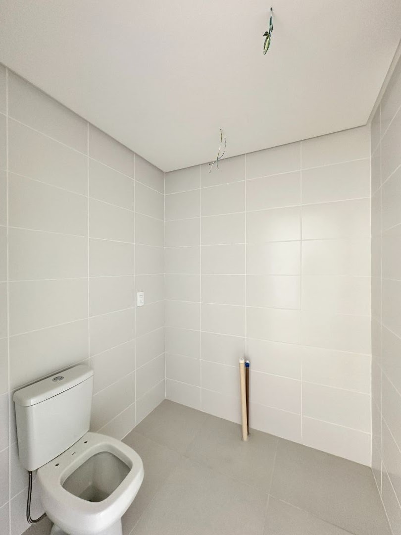 Apartamento à venda no Armação: 