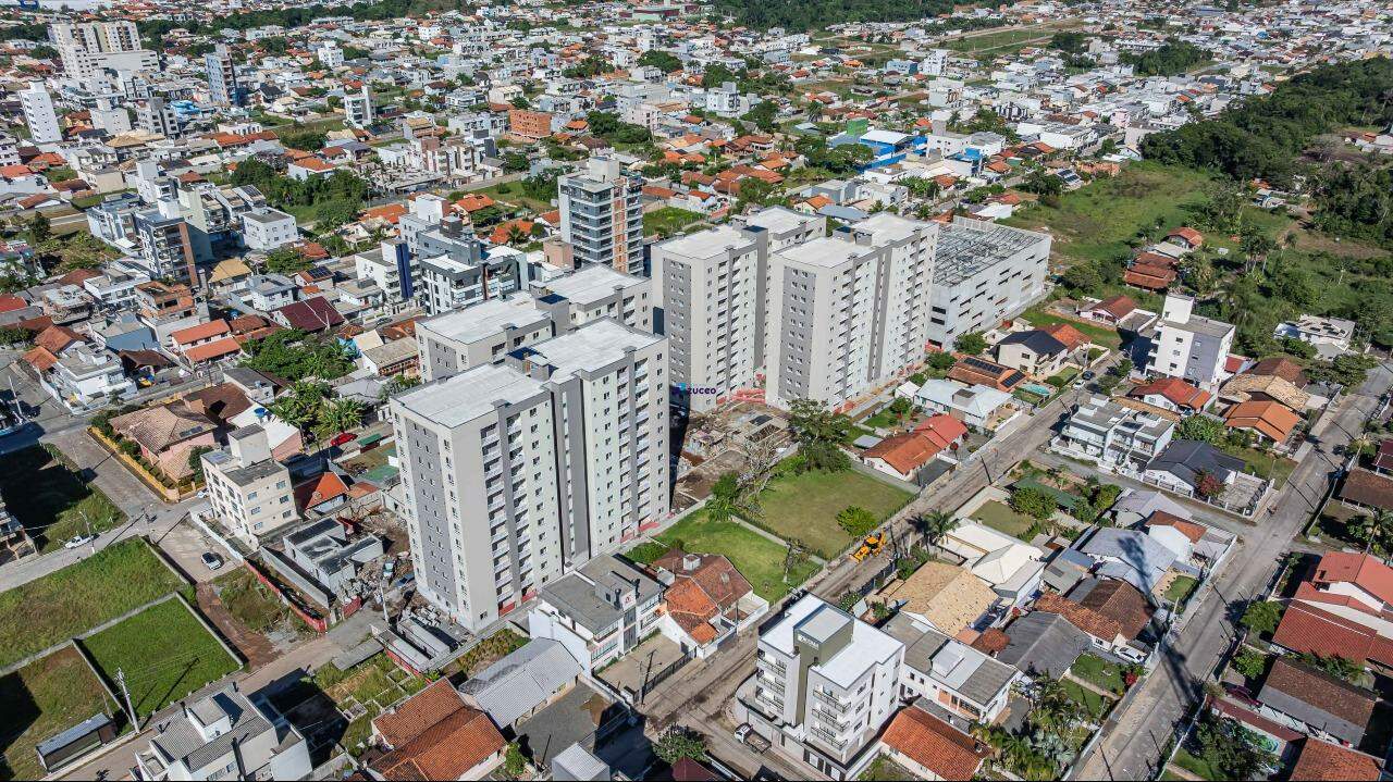 Apartamento à venda no Itacolomi: 