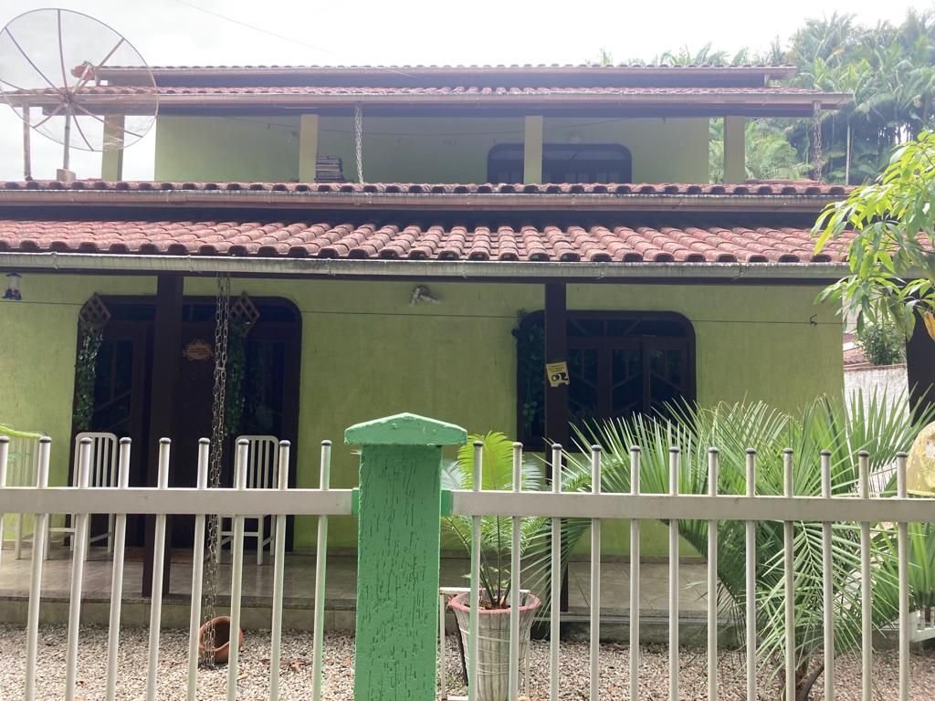 Casa à venda no Steffen: 