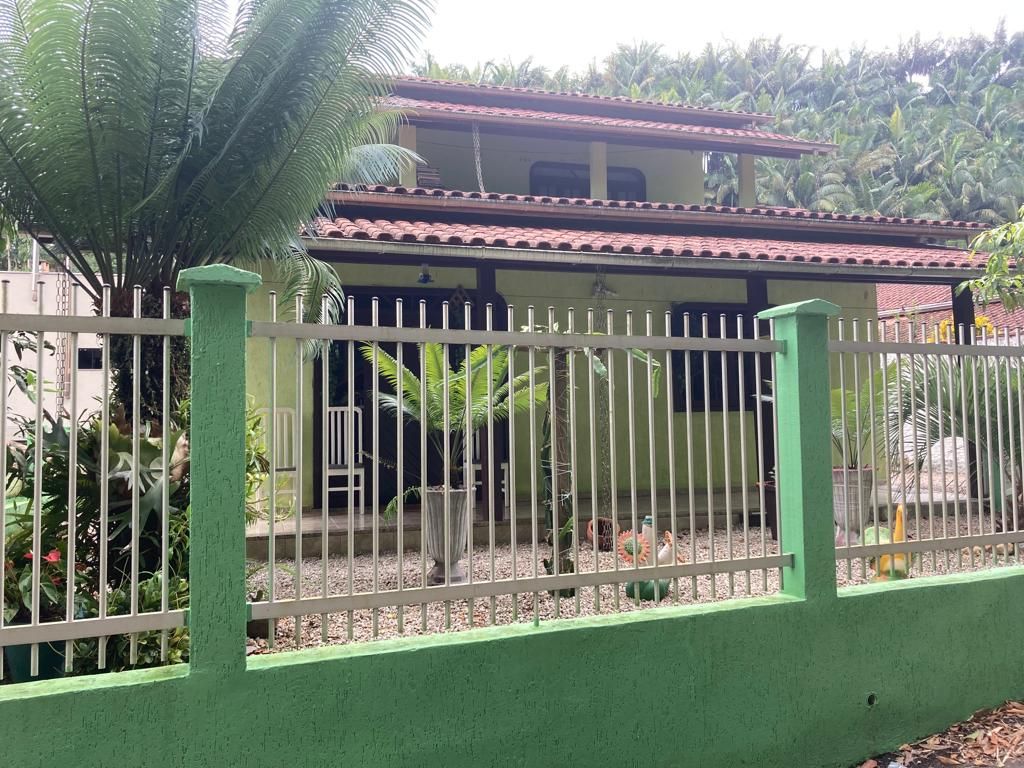 Casa à venda no Steffen: 