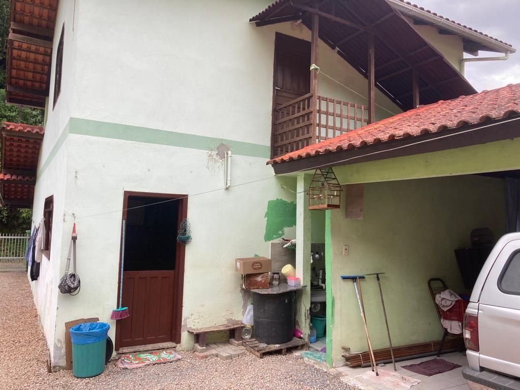 Casa à venda no Steffen: 