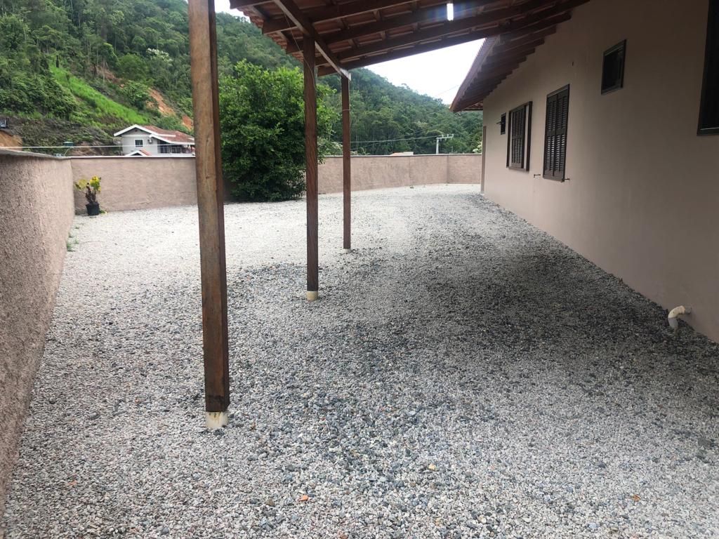 Casa à venda no Cedrinho: 