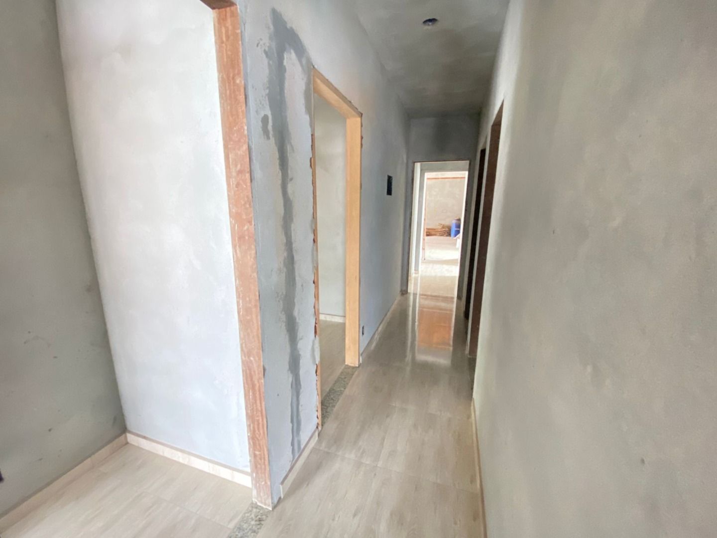 Casa à venda no Limoeiro: 