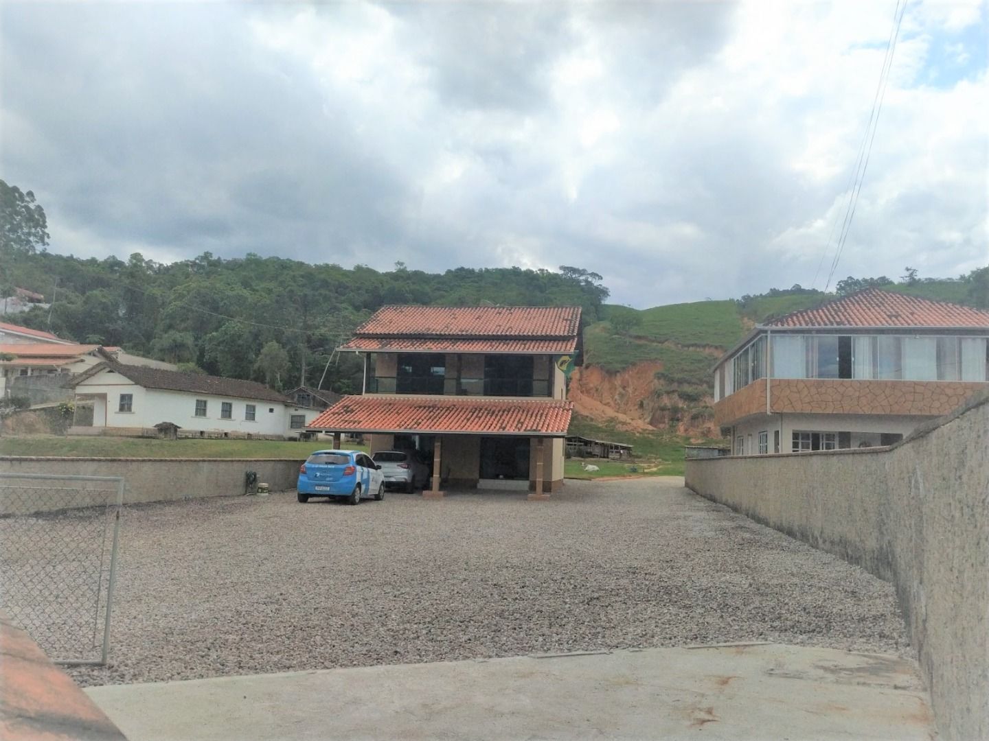 Casa à venda no Bateas: 