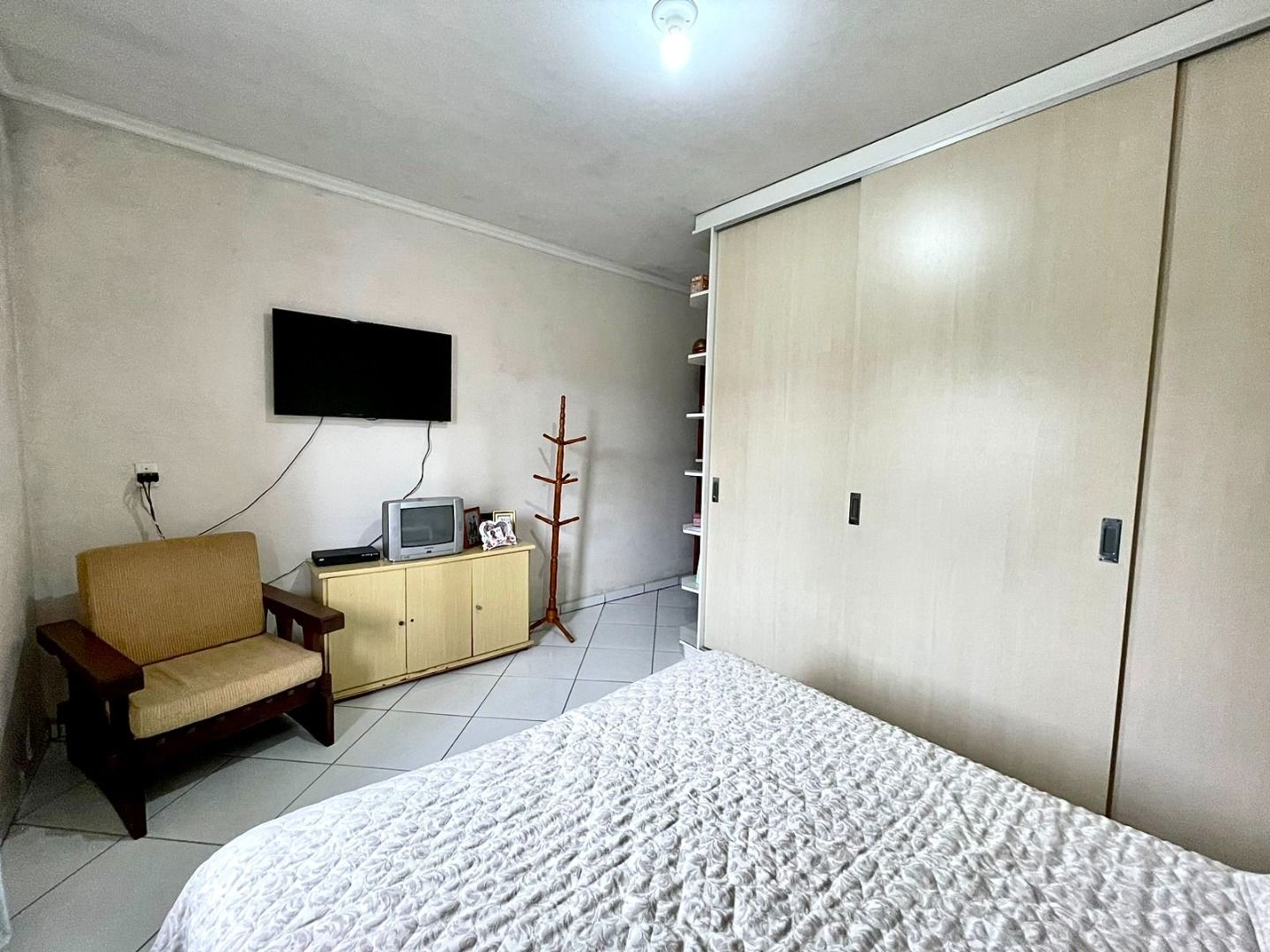 Casa à venda no Limoeiro: 