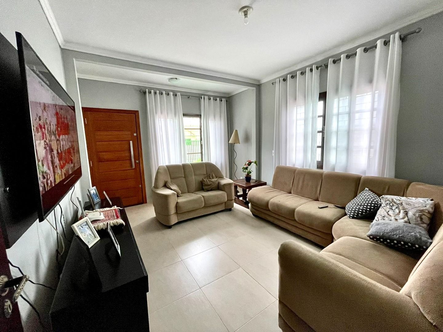 Casa à venda no Limoeiro: 