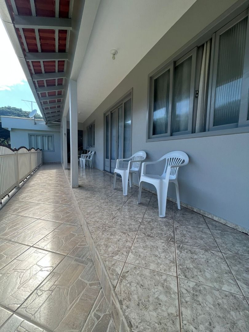 Casa à venda no Azambuja: 