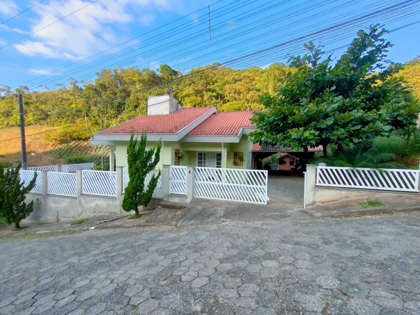 Casa à venda no Dom Joaquim: 