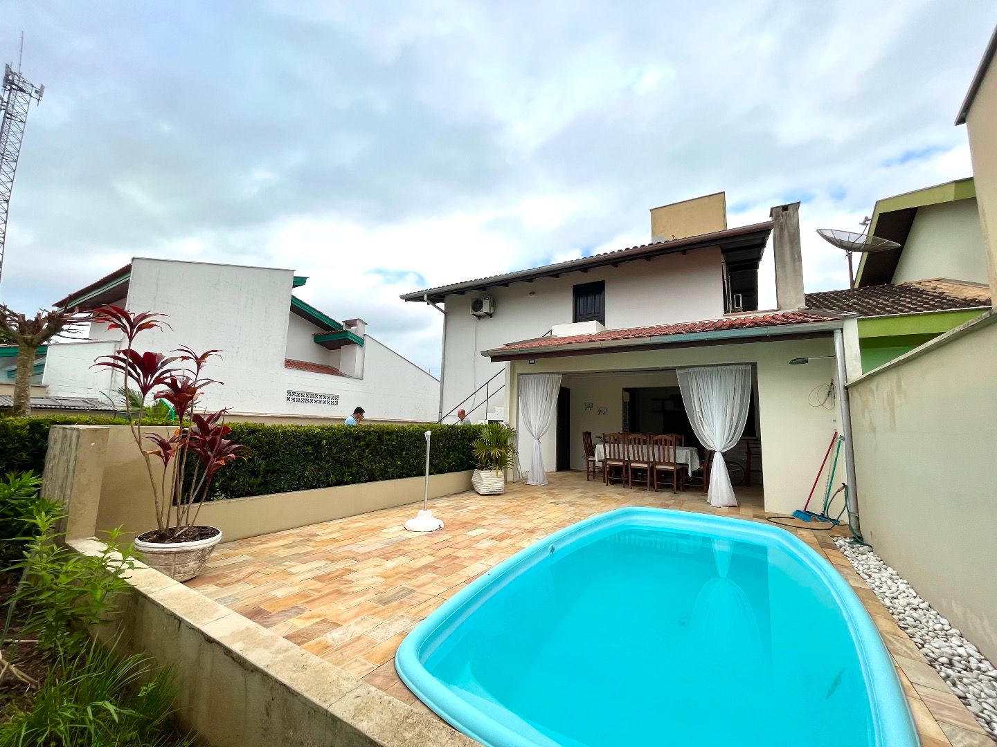 Casa à venda no Souza Cruz: 