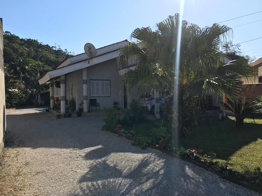 Casa à venda no Guabiruba: 