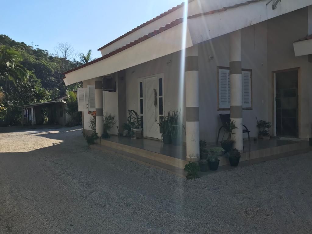 Casa à venda no Guabiruba: 