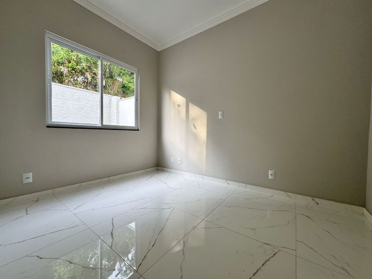 Casa à venda no Primeiro de Maio: 